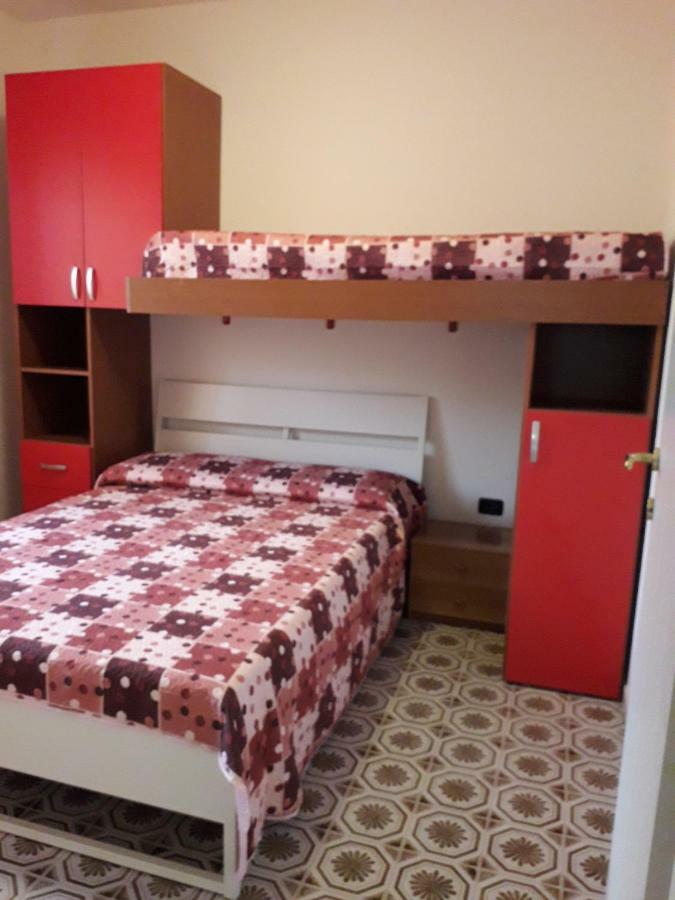 Appartamento Al Mare Lorella سوتّومارينا المظهر الخارجي الصورة