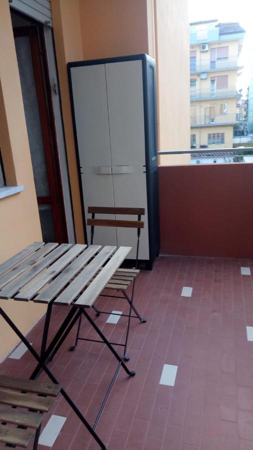 Appartamento Al Mare Lorella سوتّومارينا المظهر الخارجي الصورة